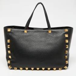 مملوكة مسبقًا Valentino Black Leather Roman Studded Tote