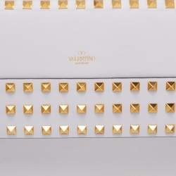 Pre Owned Valentino White Leather Rockstud Wristlet Clutch