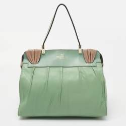 مملوكة مسبقًا حقيبة فالنتينو أفروديت جلد بني فاتح/بيج بفيونكة 