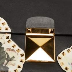 Pre Owned Valentino Black/Cream Floral Print Leather Rockstud Wristlet Clutch