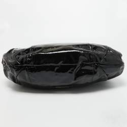 Pre Owned Valentino Black Patent Leather Logo Plague Hobo