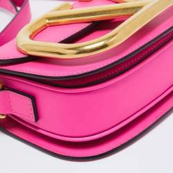 Pre Owned Valentino Fuchsia Leather Small SuperVee Crossbody Bag