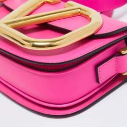 Pre Owned Valentino Fuchsia Leather Small SuperVee Crossbody Bag