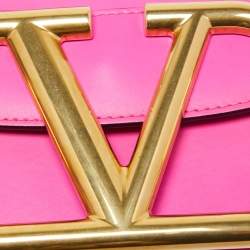 Pre Owned Valentino Fuchsia Leather Small SuperVee Crossbody Bag