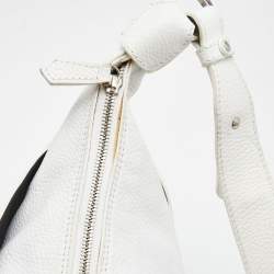 مملوكة مسبقًا Valentino White Leather VLogo Flap Hobo