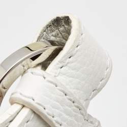 مملوكة مسبقًا Valentino White Leather VLogo Flap Hobo