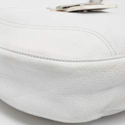 مملوكة مسبقًا Valentino White Leather VLogo Flap Hobo
