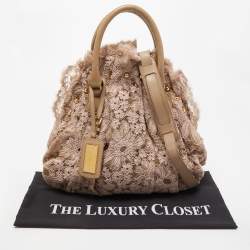 مملوكة مسبقًا حقيبة فالنتينو دوم دانتيل أسود بفيونكة