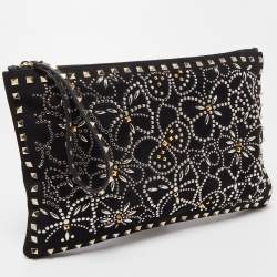 Pre Owned Valentino Black Suede Large Rockstud Embellished Wristlet Pouch
