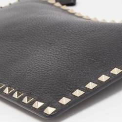 Pre Owned Valentino Black Leather Rockstud Zip Pouch