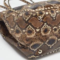 مملوكة مسبقًا Valentino Brown/Beige Python Rockstud Trapeze Shopper Tote