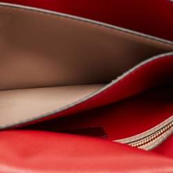 مملوكة مسبقًا Valentino Beige Leather Rockstud Wristlet Clutch