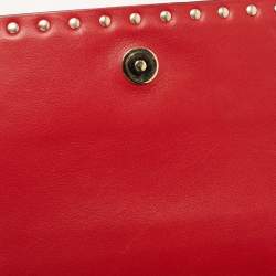 مملوكة مسبقًا Valentino Beige Leather Rockstud Wristlet Clutch