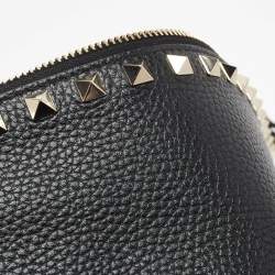 Pre Owned Valentino Black Leather Rockstud Clutch