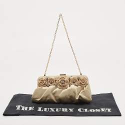 مملوكة مسبقًا Valentino Beige Satin Floral Crystal Embellished Chain Clutch