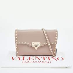 Pre Owned Valentino Pink Leather Rockstud Flap Crossbody Bag