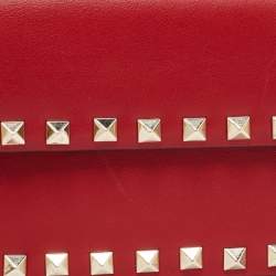 Pre Owned Valentino Red Leather Rockstud Bangle Clutch