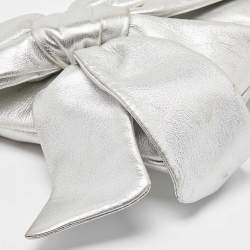 Pre Owned Valentino Silver Leather Bow Slim Clutch