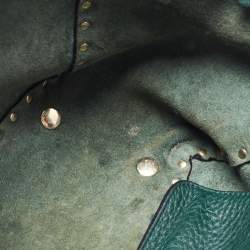 Pre Owned Valentino Green Leather Small Rockstud Trapeze Tote
