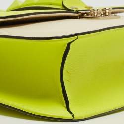 مملوكة مسبقًا Valentino Neon Yellow/Cream Leather Medium Rockstud Glam Lock Flap Bag