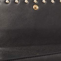 Pre Owned محفظة بسلسلة فالنتينو روكستد جلد ميتالك