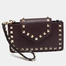 Pre Owned Valentino Dark Purple Leather Rockstud Phone Case Chain Bag