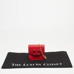 Valentino Red Grained Leather VLogo Compact Wallet On Chain