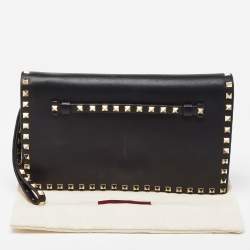 Pre Owned Valentino Black Leather Rockstud Wristlet Clutch