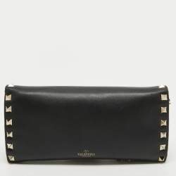 Valentino Black Leather Rockstud Wallet On Chain