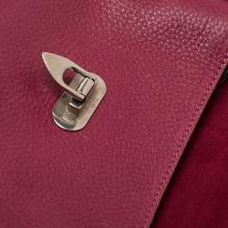 Pre Owned Valentino Magenta Leather Guitar Rolling Rockstud Shoulder Bag