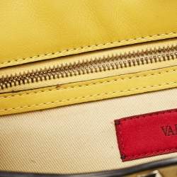 Pre Owned Valentino Yellow Leather Rockstud Trapeze Shoulder Bag