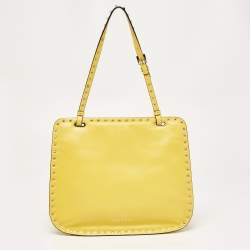 Pre Owned Valentino Yellow Leather Rockstud Trapeze Shoulder Bag