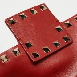 Pre Owned Valentino Red Leather Rockstud Buckled Crossbody Bag
