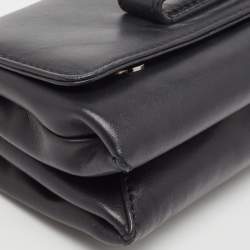 Pre Owned Valentino Black Leather Va Va Voom Crystals Clutch