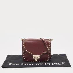 Pre Owned Valentino Burgundy Leather Rockstud Flap Crossbody Bag
