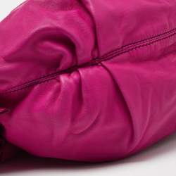 مملوكة مسبقًا Valentino Pink Leather Ruffle Satchel