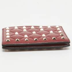 Pre Owned Valentino Burgundy Quilted Leather Rockstud Spike Card Case
