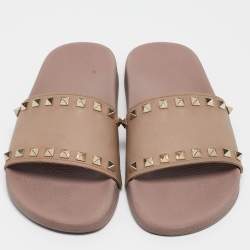 Pre Owned Valentino Dusty Pink Rubber Rockstud Slides Size 38
