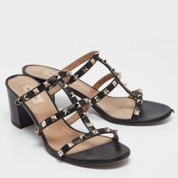Pre Owned Valentino Black Leather Rockstud Slide Sandals Size 40
