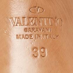 Pre Owned Valentino Gold Leather Rockstud Ankle Strap Pumps Size 39