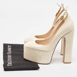 Pre Owned Valentino Cream Patent Leather Tan-go Pumps Size 38.5