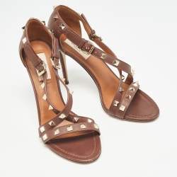 Pre Owned Valentino Dark Brown Leather Rockstud  Sandals Size 37.5