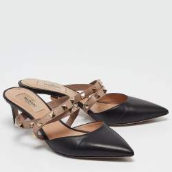 Pre Owned Valentino Black/Dusty Pink Leather Rockstud Mules Size 37