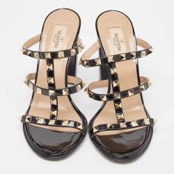 Pre Owned Valentino Black Patent Leather Rockstud Slide Sandals Size 39.5