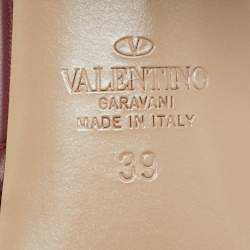 Pre Owned Valentino Burgundy Leather Rockstud Slide Sandals Size 39