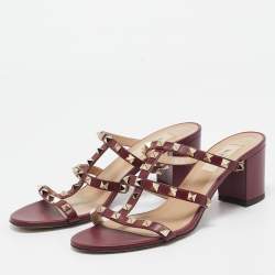 Pre Owned Valentino Burgundy Leather Rockstud Slide Sandals Size 39