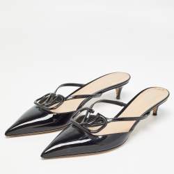 Pre Owned Valentino Black Patent Leather Escape V logo Sandals Size 40