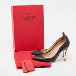 Pre Owned Valentino Black Leather Pointed Toe Pumps Size 38.5