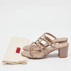 Pre Owned Valentino Dusty Pink Leather Rockstud Slide Sandals Size 39