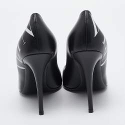 Pre Owned Valentino Black Leather VLTN Pumps Size 39.5